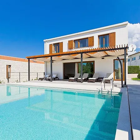 Terra Gialla Villa *